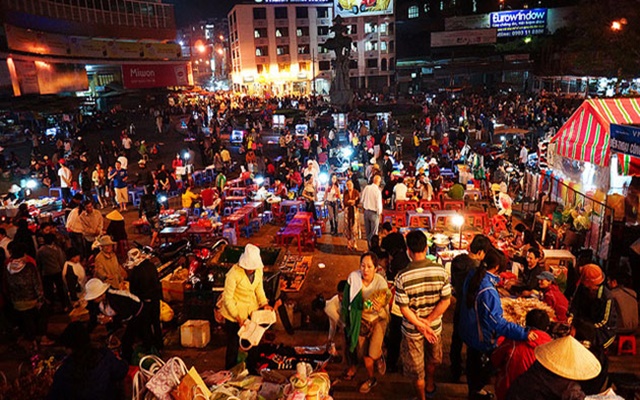 Bỏ túi những kinh nghiệm tham quan chợ đêm trong tour du lịch Đà Lạt